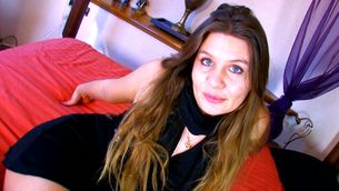 Casting porno français avec une débutante qui est très chaude